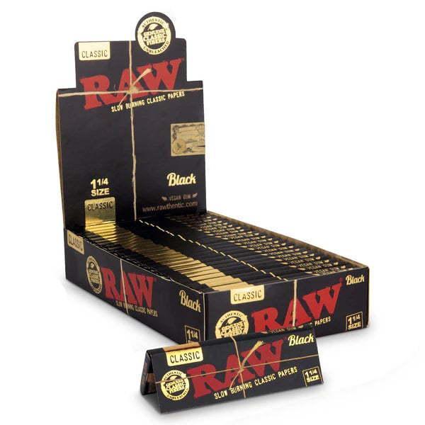 Raw* (DSPLY 24pc)(Wraps)(50-Pack) Rolling Papers Black Classic with packaging
