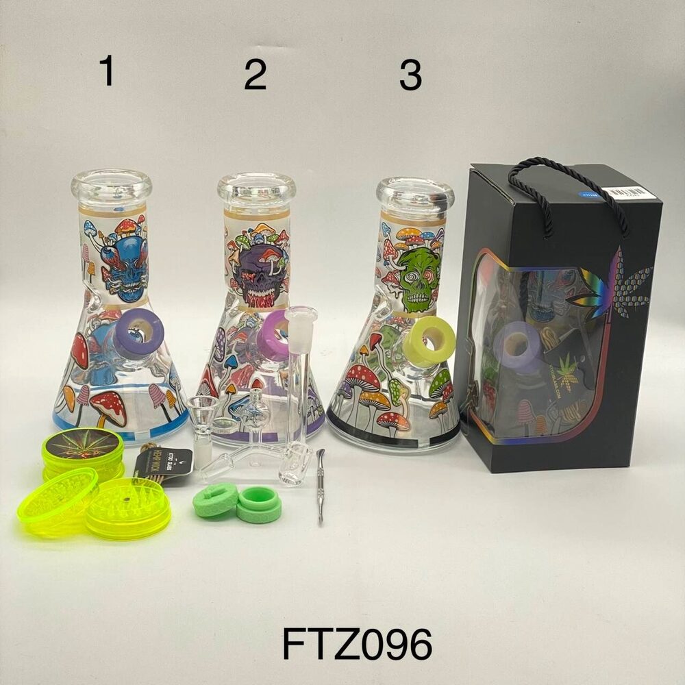 Non branded (Water Pipe) B92 All in One Skull Design Beaker with Complete Kit Group Photo with packaging