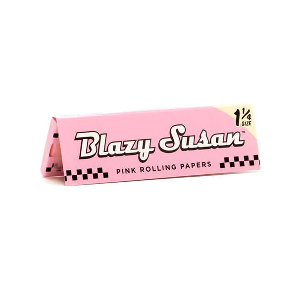 Blazy Susan 1 1/4 Pink Rolling Papers (50ct)